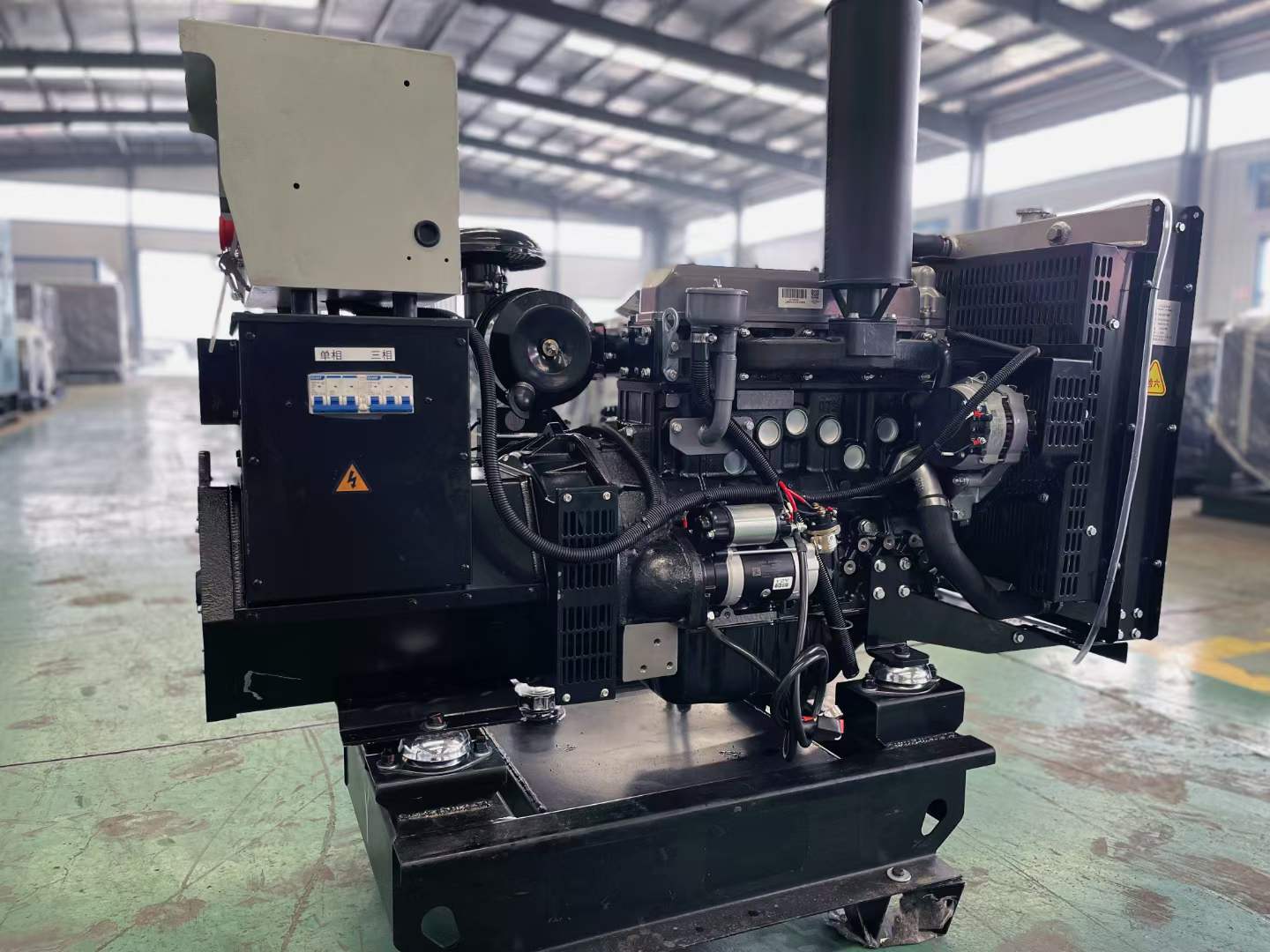 花溪如何降低电感性负载对发电机的影响？