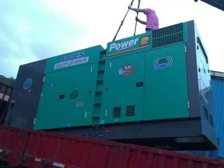 花溪柴油发电机组转速不稳定时，如何对发动机进行维护？