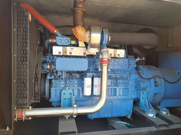 花溪柴油发电机组一般有几种电压输出？