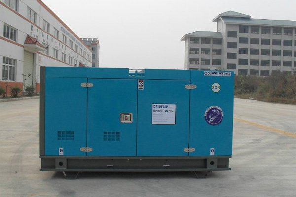 花溪发电机租赁发电机组的换季保养注意事项