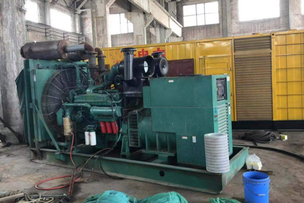 花溪发电机组的空气滤清器应该如何保养？