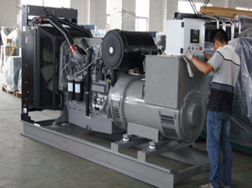 花溪柴油发电机组和储能设备配合使用的案例