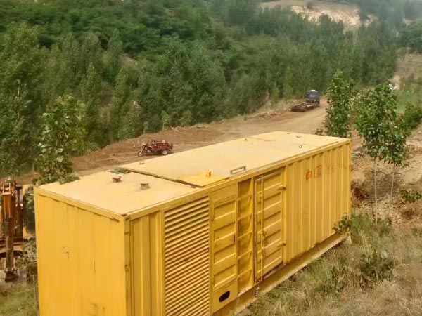 花溪柴油发电机组冬季日常维修注意事项？